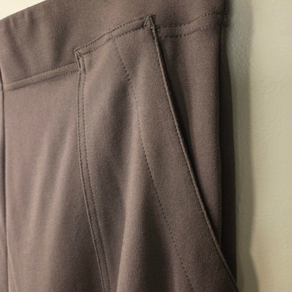 Max Studio Women's Knit Wide Leg Cropped Pull On Pants w Pockets Size L Green - Picture 6 of 10